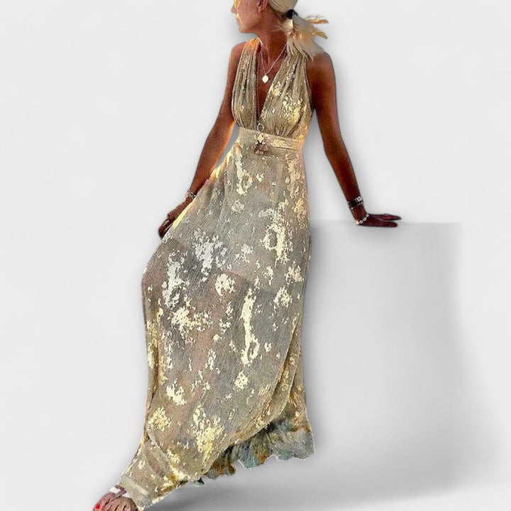Flowing V-neck dress with sequin details