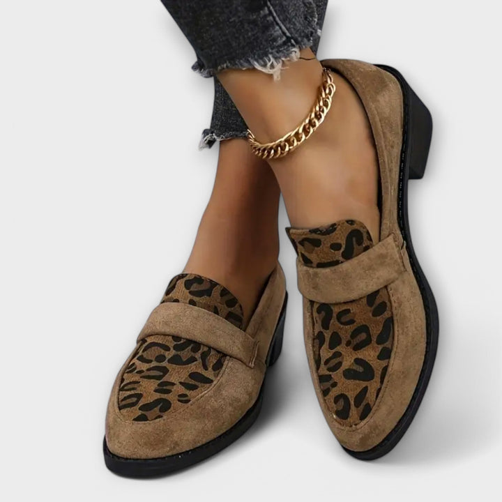 Camila - Stylish leopard print shoes