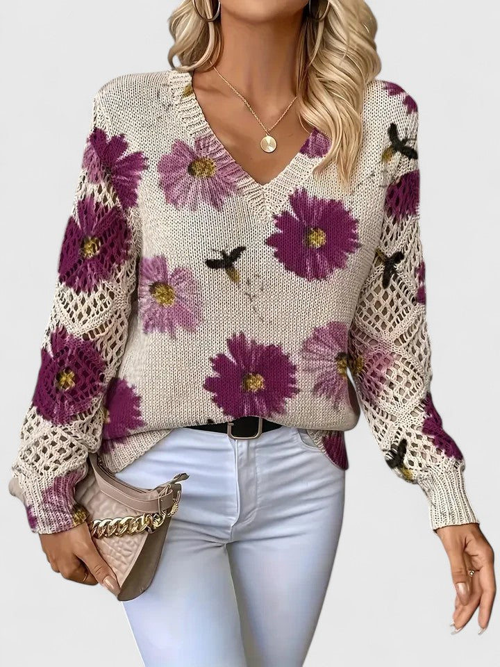 Aurélie – Elegant Sweater with Floral Pattern
