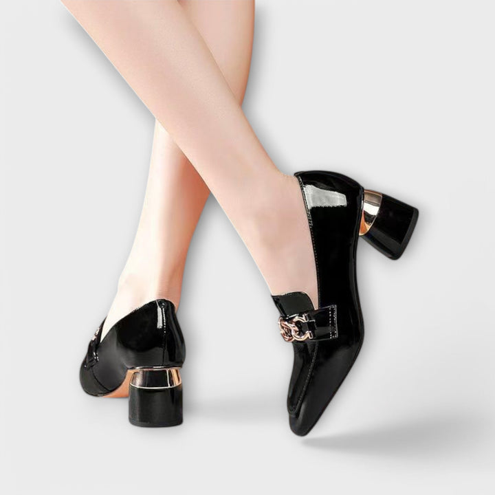 Matilde - Elegant and refined loafers