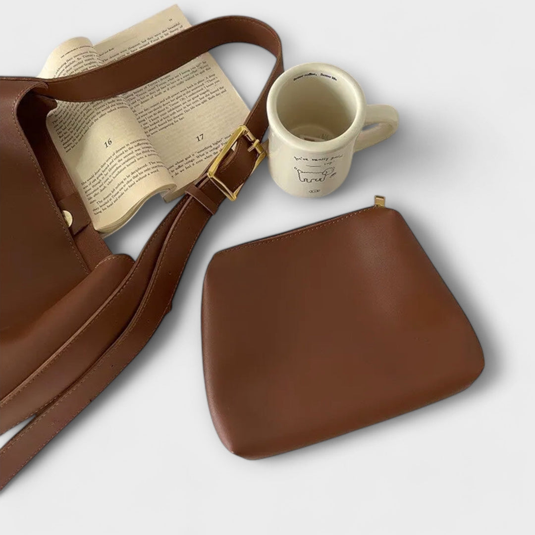 Toronto. – Elegant Leather Shoulder Bag
